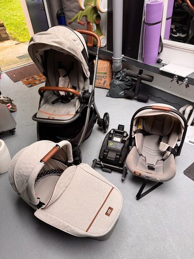 Joie 4in1 Signature Travel system