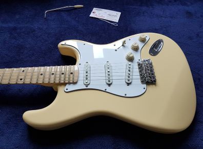 2017 Fender Stratocaster Malmsteen Signature