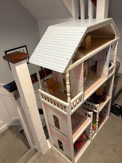 Dollhouse