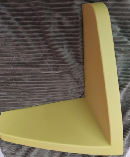 Ikea Shelves (434)