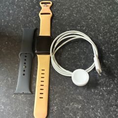 Apple Watch SE