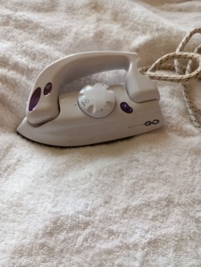 Travel Iron