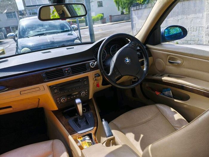 Automatic bmw 318i 2008 low km150