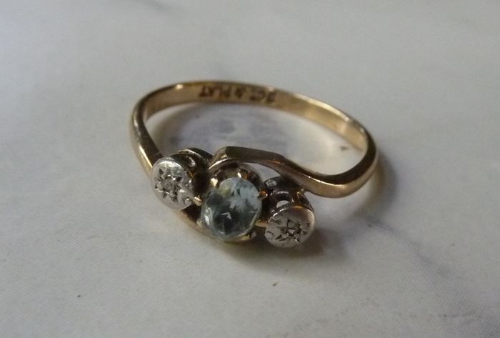 9ct Gold Aquamarine and Diamond Trilogy Ring, Platinum setting, Size K.5, 1.69g