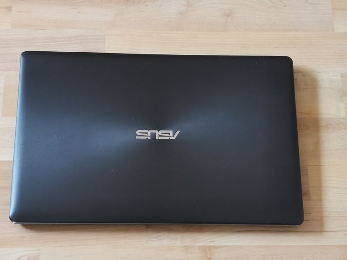 Asus R510L  Laptop
