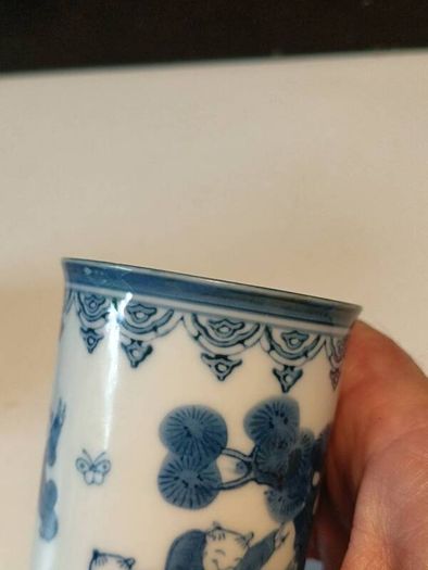 2 X Vintage Karako Nabeshima Hand painted Cups