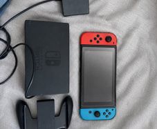 Nintendo Switch Console - 32GB - Neon Red/Blue