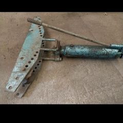 hydraulic bender