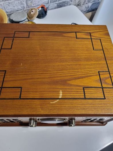 Retro Radio and Record Player