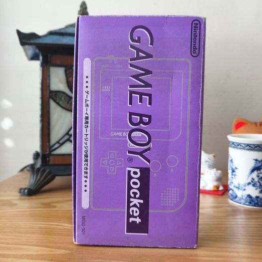 Boxed Atomic Purple Nintendo Game Boy Pocket Gameboy.