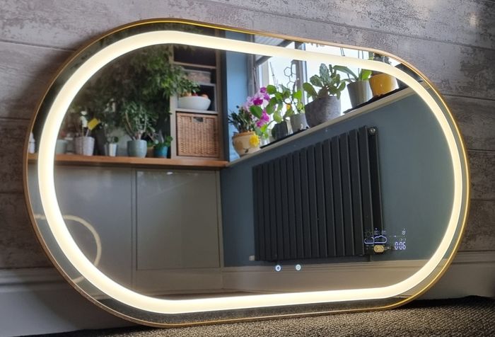 LED Bathroom Mirror Gold Antifog Weather Wi-Fi Station Flowing LED140x80cm