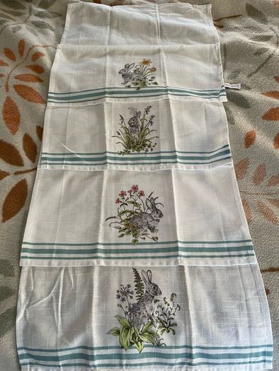 Ester napkins
