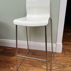 Set of 4 IKEA Glenn Bar Stools