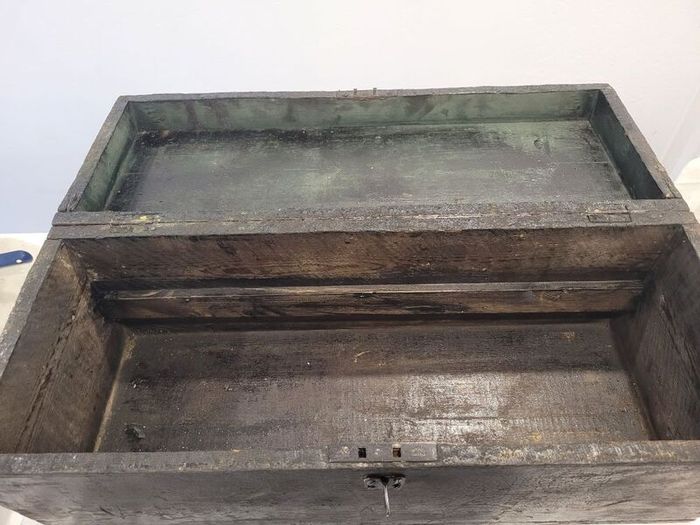 carpenters vintage tool box