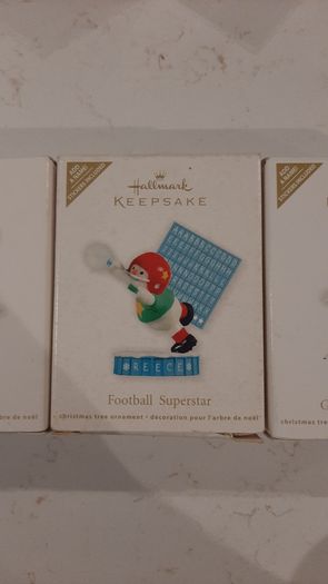 Hallmark Keepsake Christmas Ornaments - Set of 4 + 1