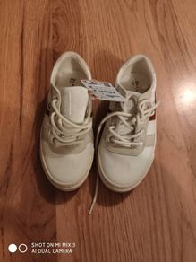 Boys shoes