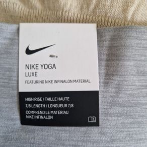 NIKE Lux yoga high rise 7/8 pale grey leggings bnwt