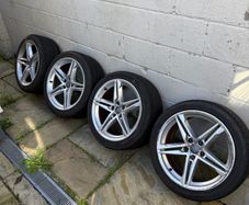 Audi/VW/Skoda 5x112 18" Alloys and tyres