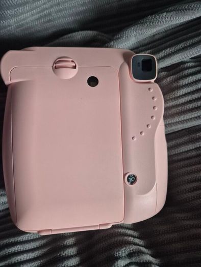 Pink Fujifilm Instax Mini 8 + Case (USED ONCE - Mint Condition)