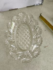 Vintage Pressed Glass Crystal Oval With Scallop Edge Dish