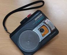 AIWA TP-VS480 Walkman Cassette Player Recorder