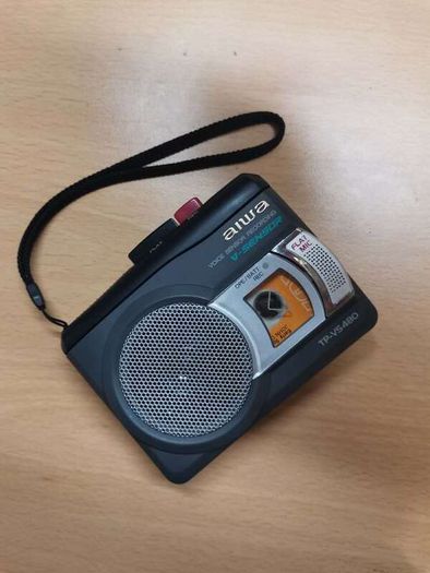 AIWA TP-VS480 Walkman Cassette Player Recorder