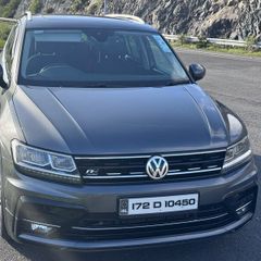 172 VW Tiguan R Line