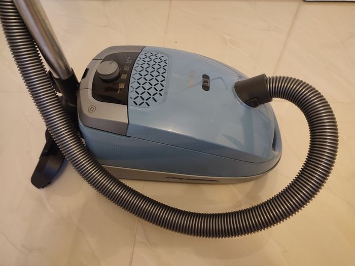 Miele vacuum cleaner