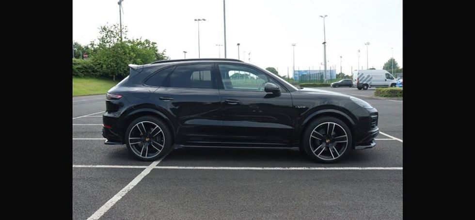 Porsche Cayenne 2022