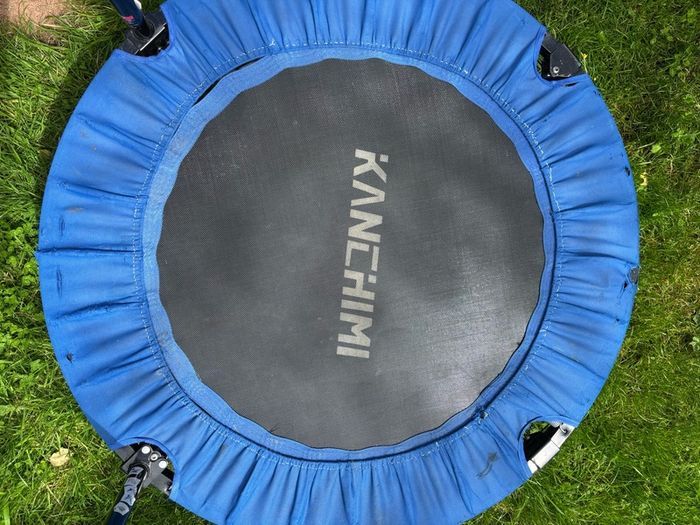 Trampoline