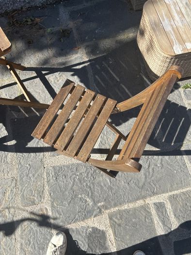 garden table kit -IKEA