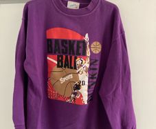 Vintage Sweatshirt Medium