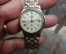 rotary quartz watch