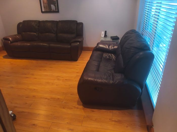 2 sofas