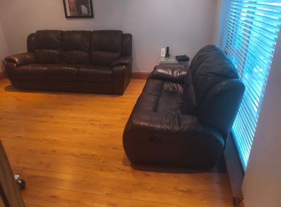 2 sofas