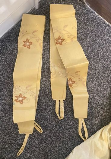Curtain