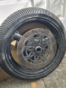 Kawasaki ZXR400 Wets on Wheels