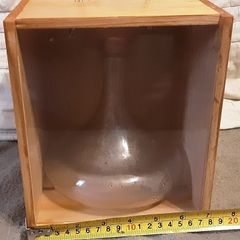 MAYNARD carry box and decanter