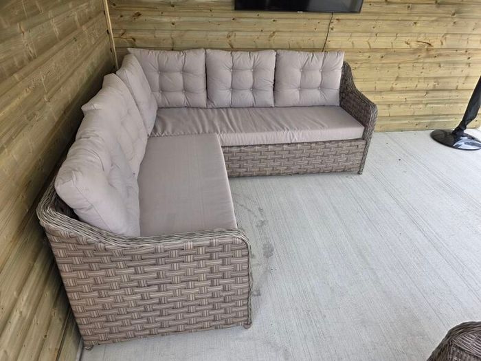 Rattan Corner Lounger