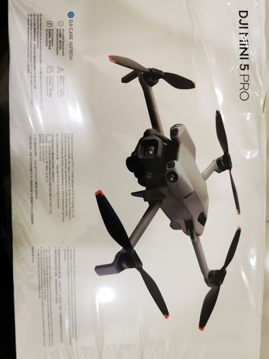 (New) DJI Mini 5 Pro - Fly More Combo with 3 Batteries and RC2 display controller