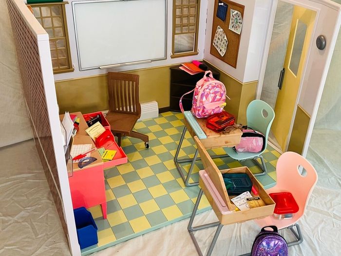 Generation Doll School House