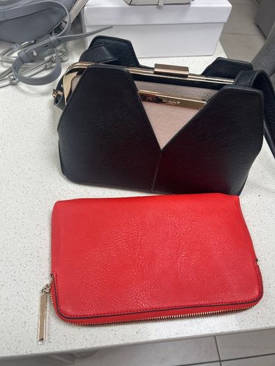 Handbag