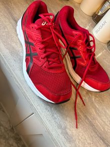 Men's Ascis runners