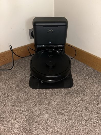 Eufy robot hoover
