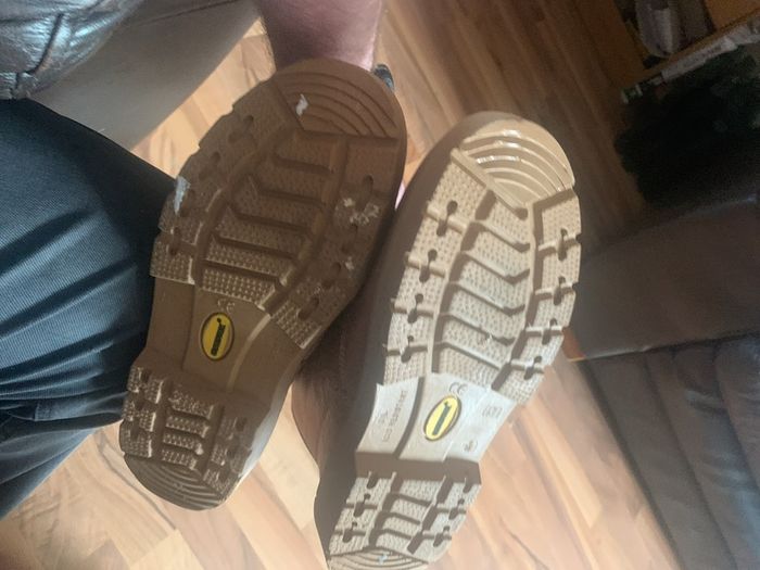 safety boots