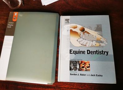 Equine Dentistry by Gordon Baker and Jack Easley