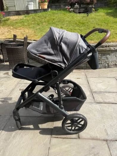UPPAbaby Vista V2  Grayson (Charcoal Grey)  300