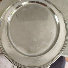 A beautiful heavy oval silver-plated tray WITH 2 HANDLES 51 X 38 CM.