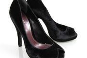 New Gucci Elizabeth Black Velvet Heart Shaped Open Toe Heels Platform