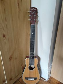 Harley Benton Electro Acoustic Travel Guitar